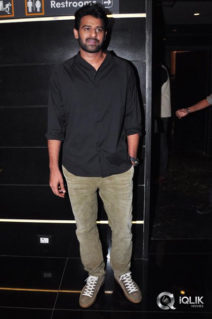Prabhas-at-Baahubali-Movie-Trailer-Launch-In-Mumbai